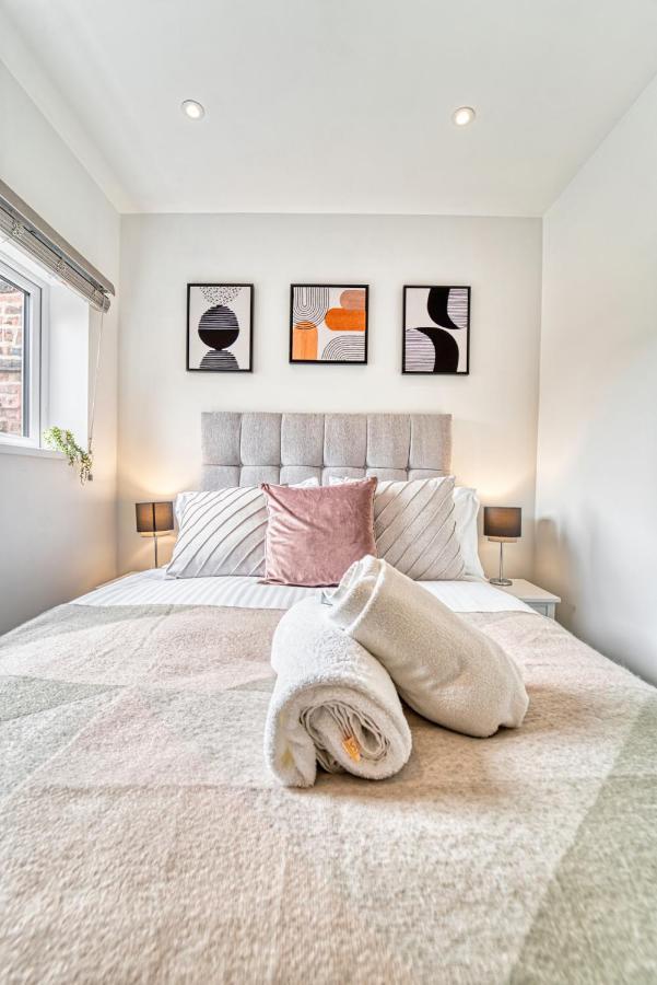 Host & Stay - Taylor Apartment Worcester Luaran gambar